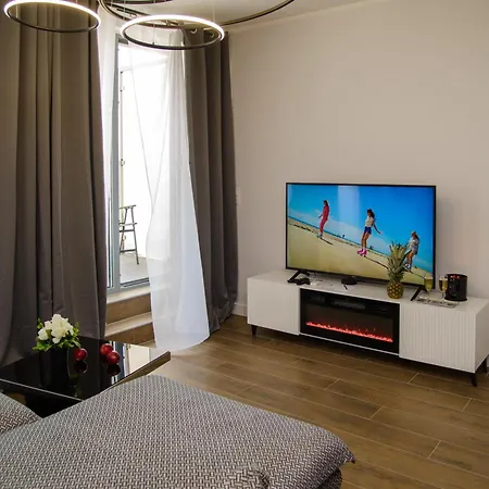 Lägenhet Maya's Flats & 32 - Granaria *