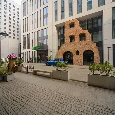 Maya's Flats & 32 - Granaria Lägenhet