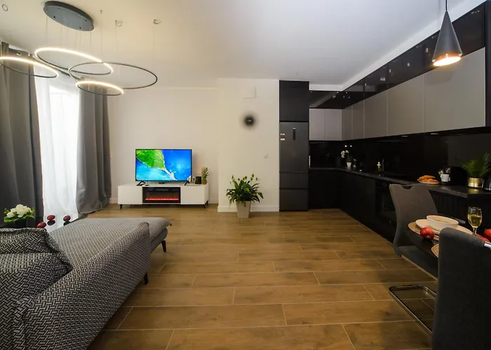 Maya's Flats & 32 - Granaria Appartement *