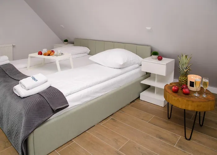 Maya's Flats & 32 - Granaria